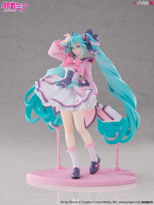 Hatsune Miku: New School Year Ready-to-Display Figure