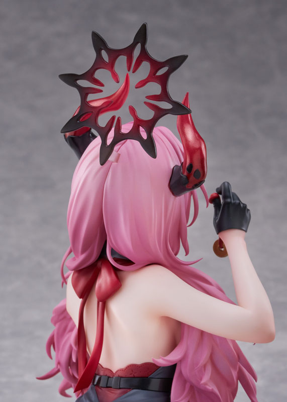 Blue Archive Satsuki Memorial Lobby Ver. 1/7 Complete Figure
