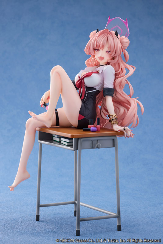 Blue Archive Kirara Memorial Lobby Ver. 1/7 Complete Figure