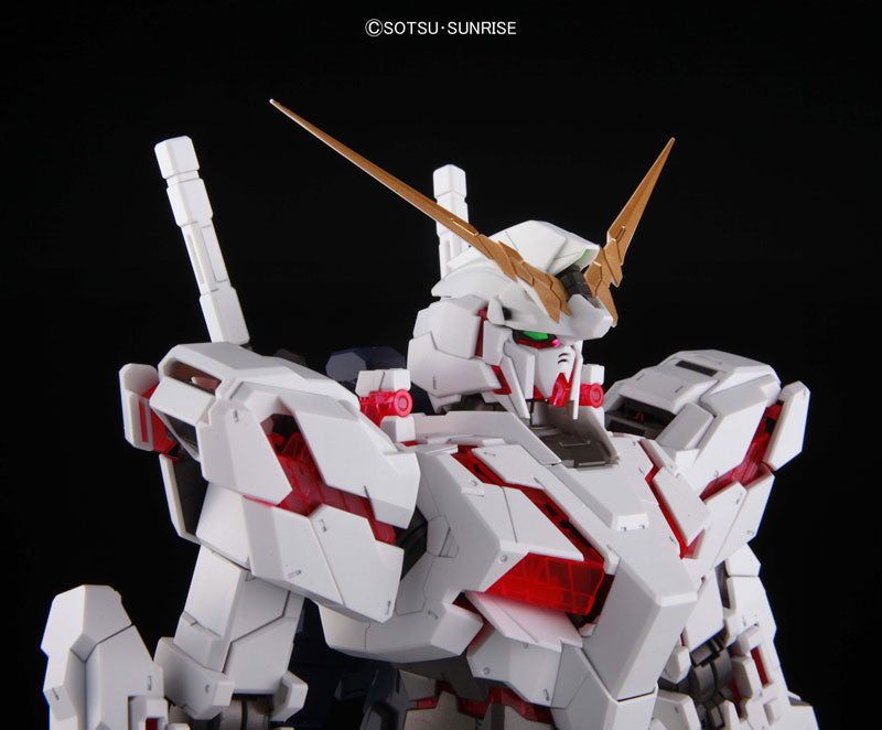 (Resale)PG 1/60 Unicorn Gundam Plastic Model