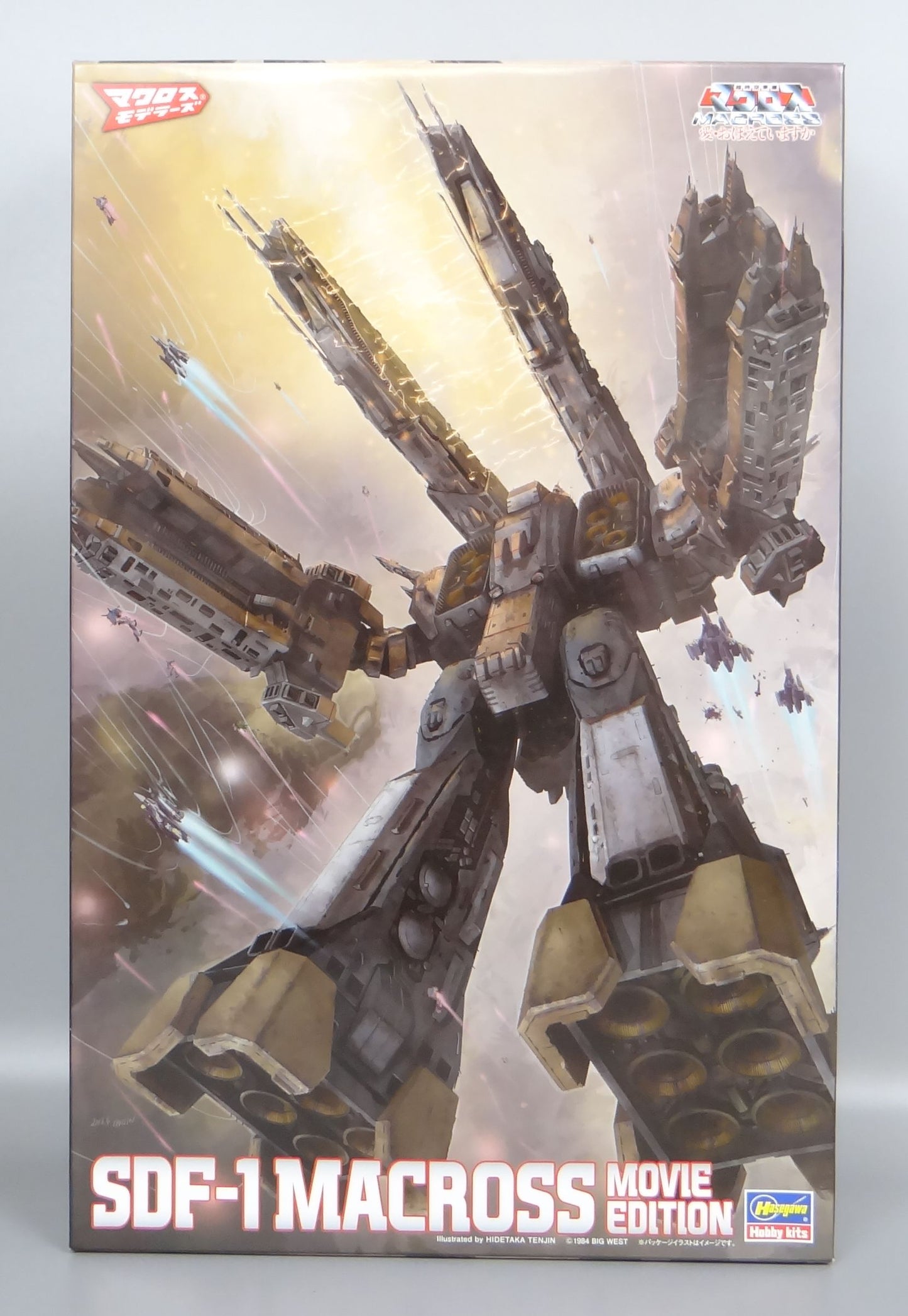 Macross: Do You Remember Love? 1/4000 SDF-1 Macross Ship Storm Attacker Mode "Movie Ver." Plastic Model, Action & Toy Figures, animota