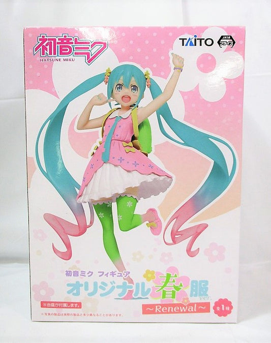 TAITO Hatsune Miku Figure Original Spring Wear ver.