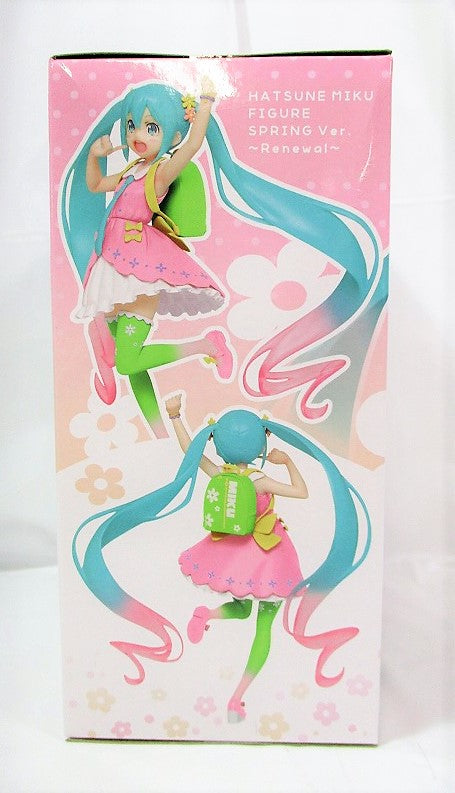 TAITO Hatsune Miku Figure Original Spring Wear ver., Action & Toy Figures, animota