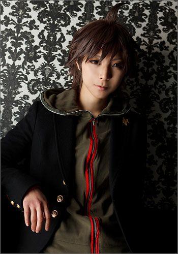 Makoto hotsell Naegi COSPLAY + WIG