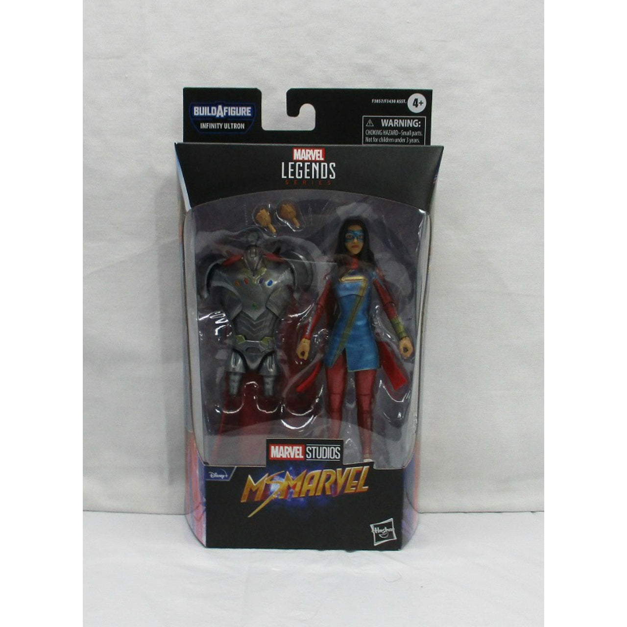 Hasbro Marvel Legends Series Infinity Ultron Ms Marvel 6-Inchi Action Figures