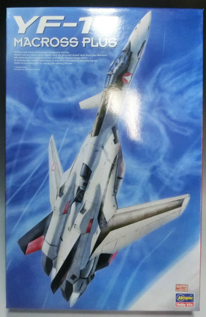 Macross Plus 1/48 YF-19 Plastikmodell 