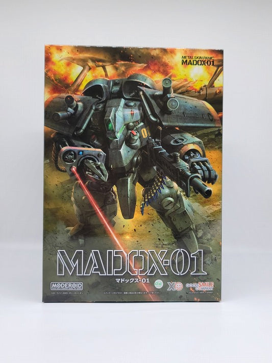 MODEROID Metal Skin Panic MADOX-01 Plastic Model