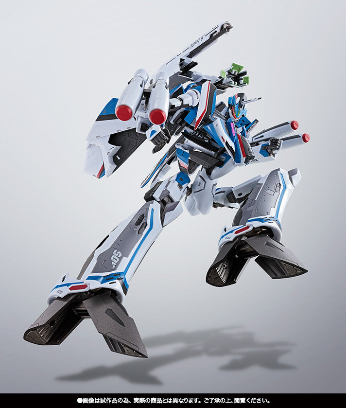 DX Chogokin VF-31J Kai Siegfried (Hayate Immelmann Custom) „Macross Delta“ [Tamashii Nation 2017, Tamashii Web Shoten exklusiv]