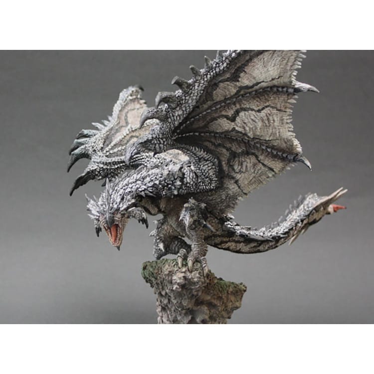 Capcom Figure Builder Creator's Model - Silver Fire Wyvern Silver Rathalos Complete Figure, Action & Toy Figures, animota