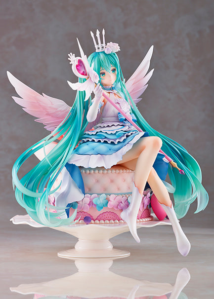Hatsune Miku Birthday 2020 ~Sweet Angel ver.~ 1/7 Scale Figure
