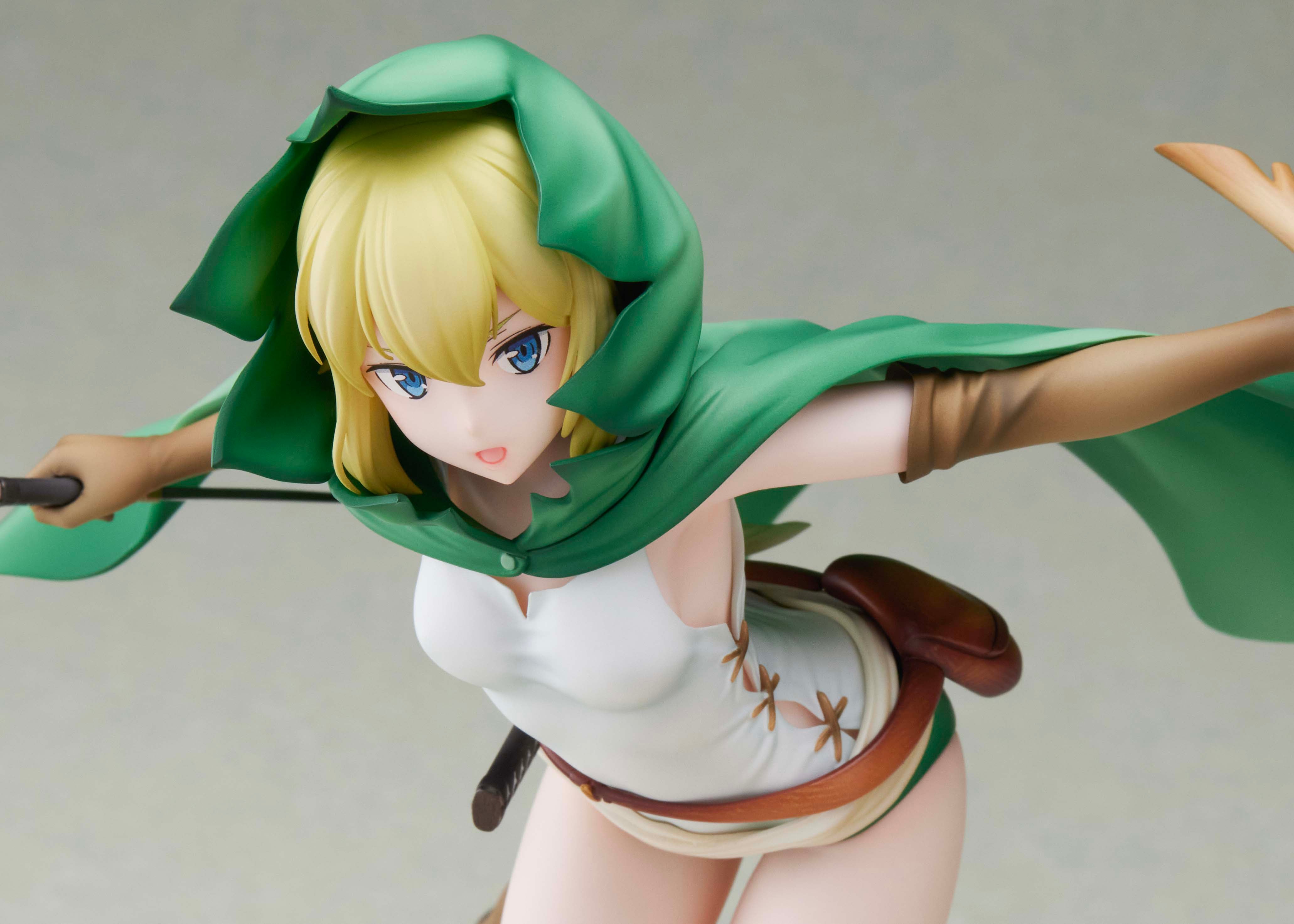 1/7 Scale Figure 