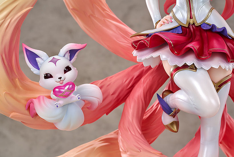 League of Legends Star Guardian Ahri 1/7 Complete Figure | animota