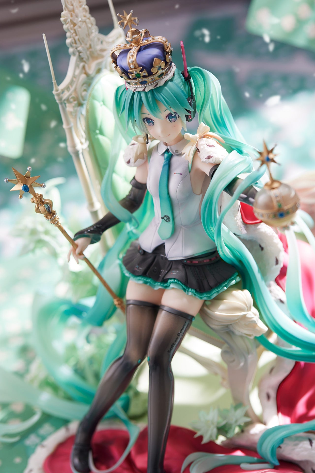 Hatsune Miku 39's Special Day 1/7 Complete Figure | animota