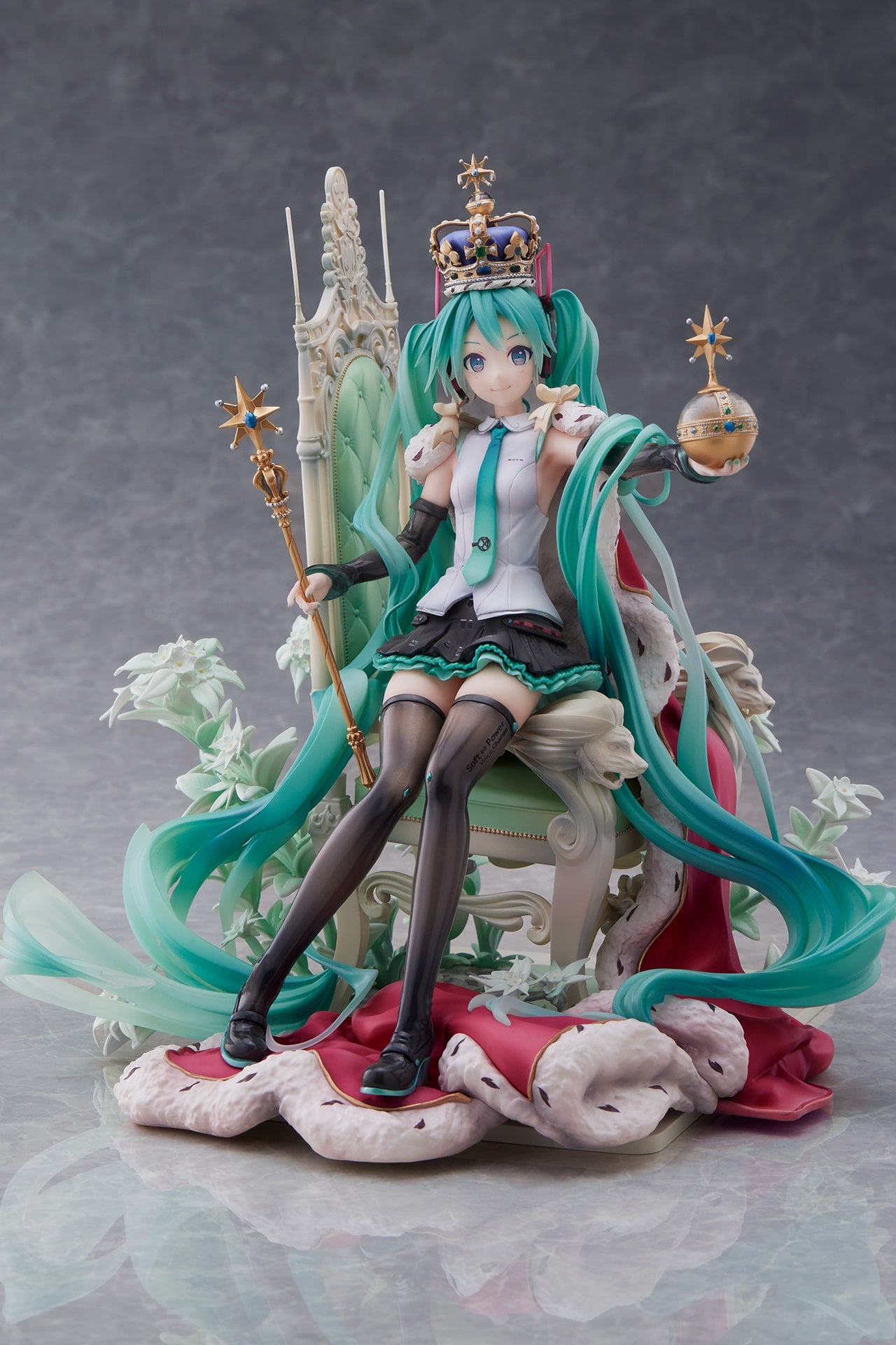 Hatsune Miku 39's Special Day 1/7 Complete Figure | animota