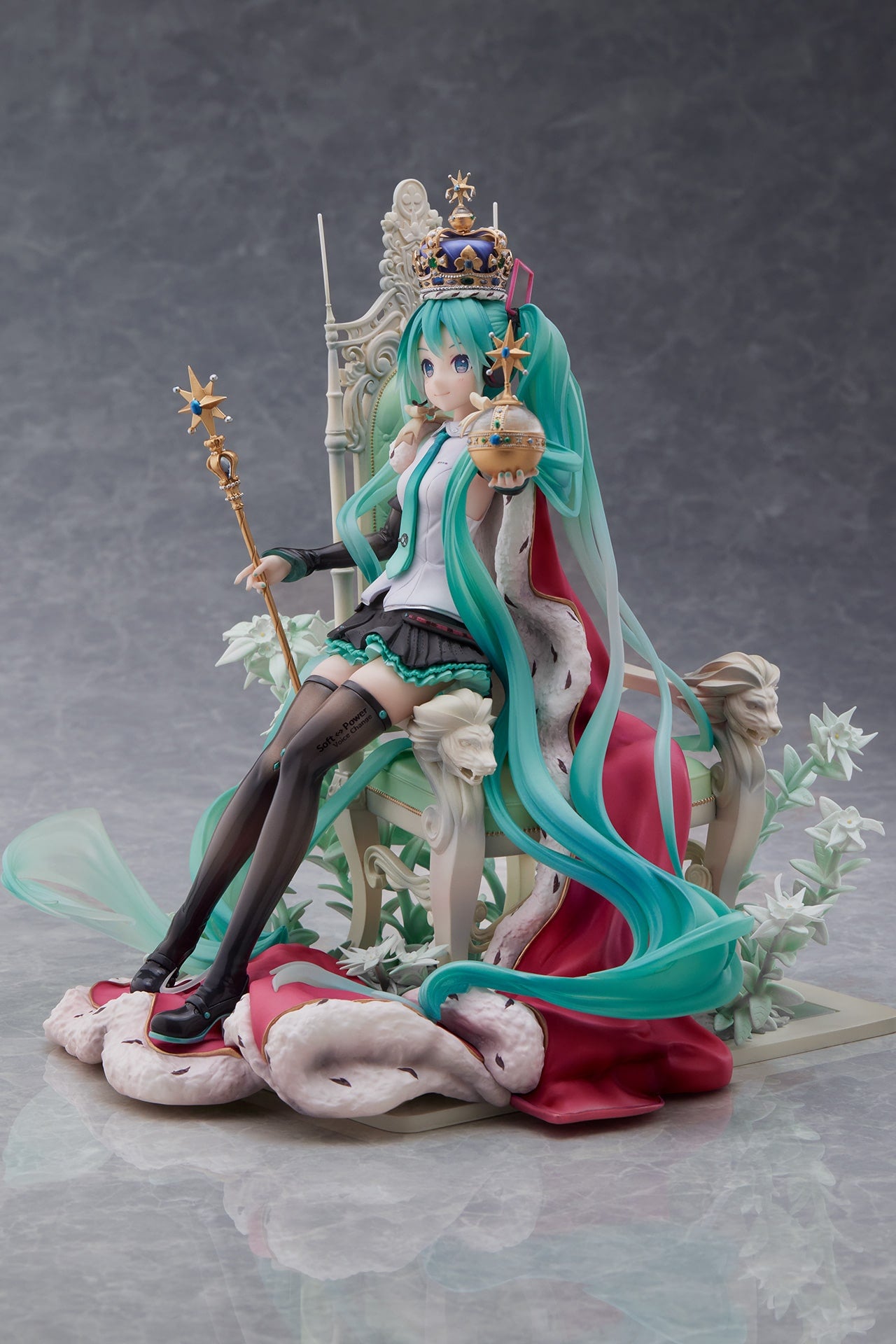 Hatsune Miku 39's Special Day 1/7 Complete Figure | animota