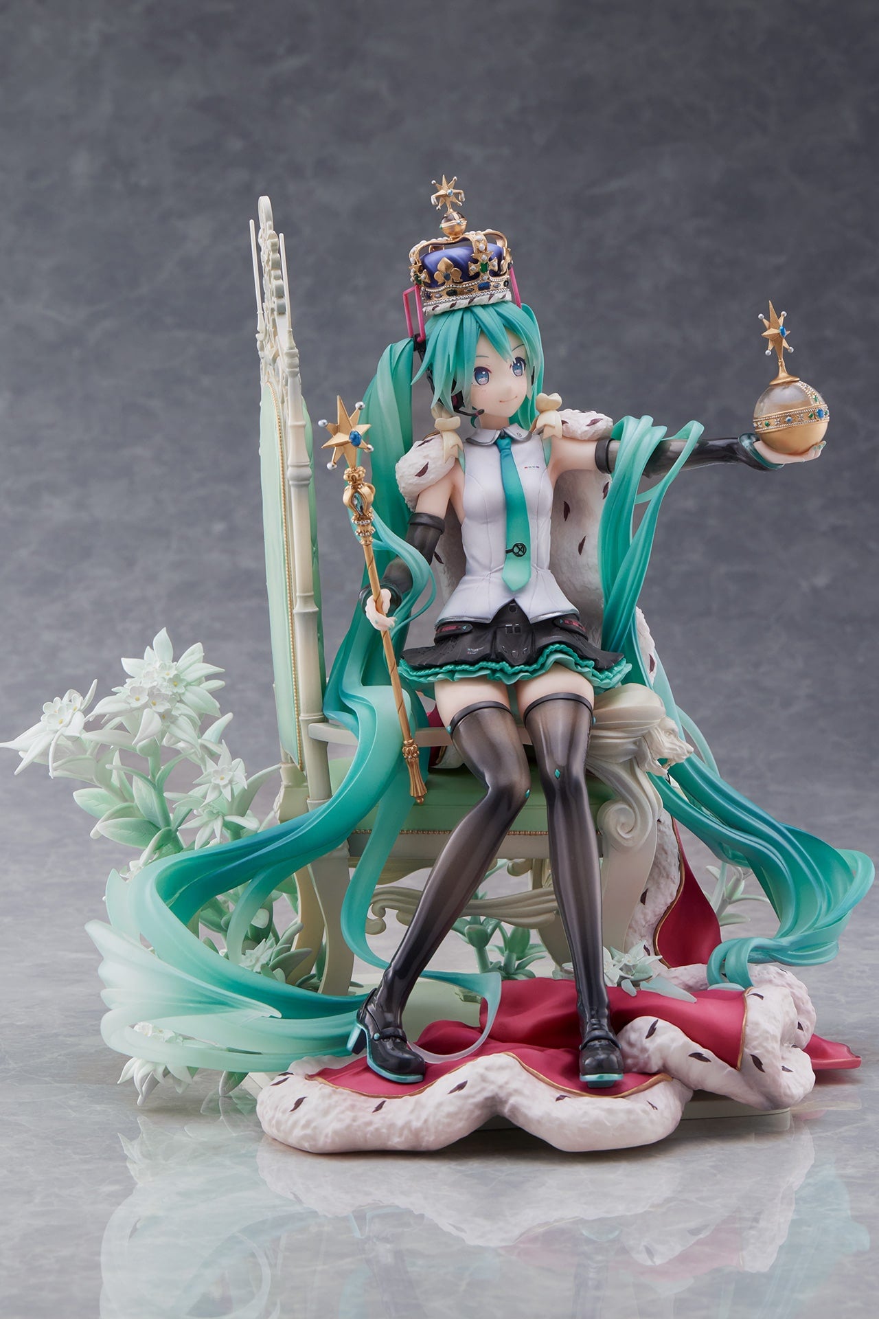 Hatsune Miku 39's Special Day 1/7 Complete Figure | animota