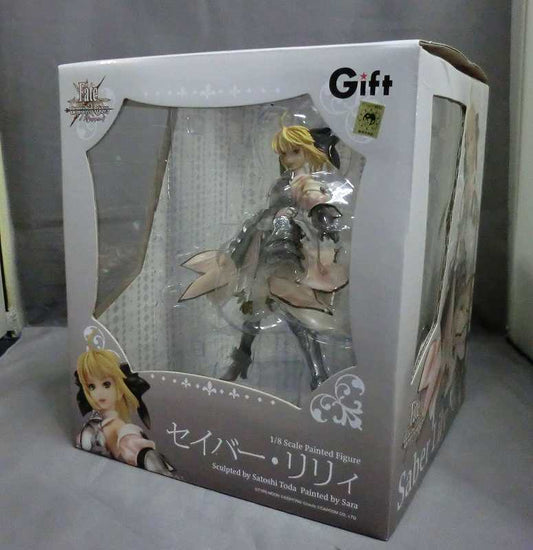Gift Saber Lily 1/8pvc (Fate/Unlimited Codes) | animota