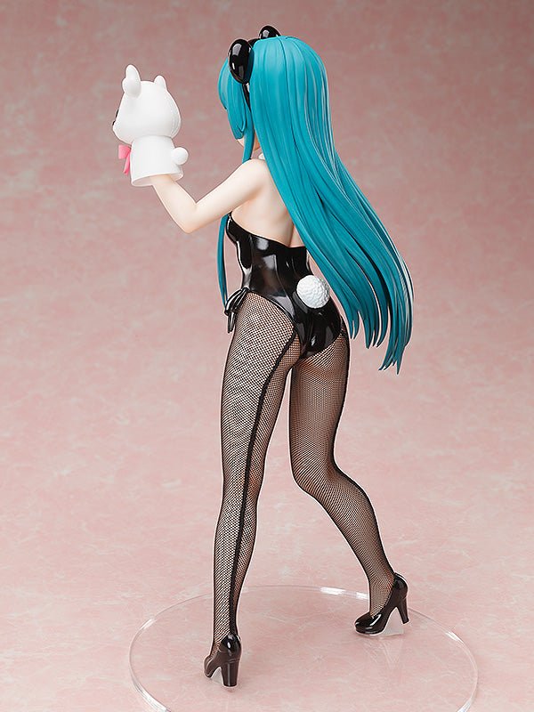 B-STYLE Kuma Kuma Kuma Bear Yuna Bear Suit Ver. 1/4 Complete Figure | animota B-STYLE Kuma Kuma Kuma Bear Yuna Bear Suit Ver. 1/4 Complete Figure | animota
