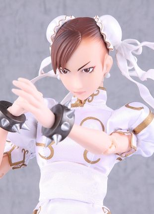 Real Action Heroes Street Fighter Chun Li White costume Ver.