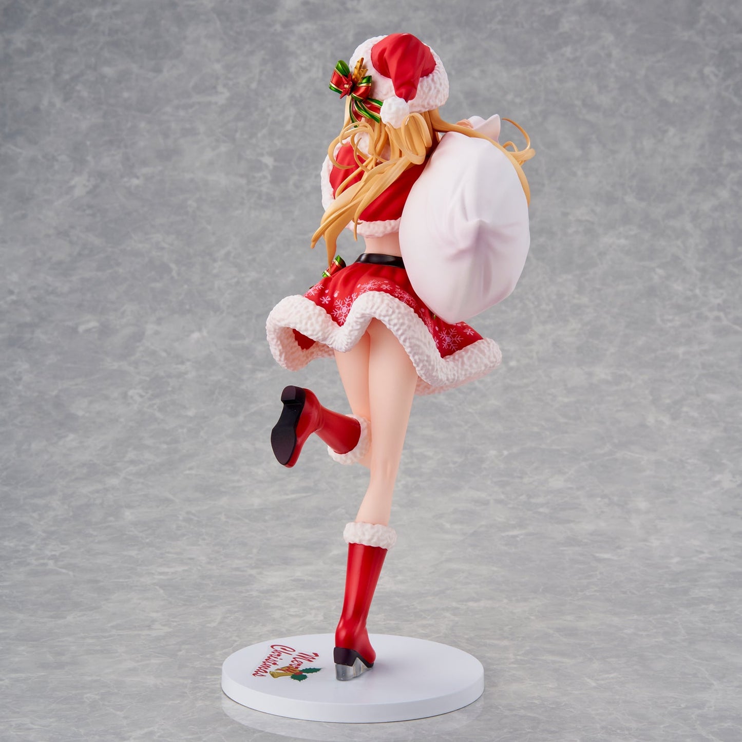Morikura En's Illustration Santa Girl Complete Figure | animota