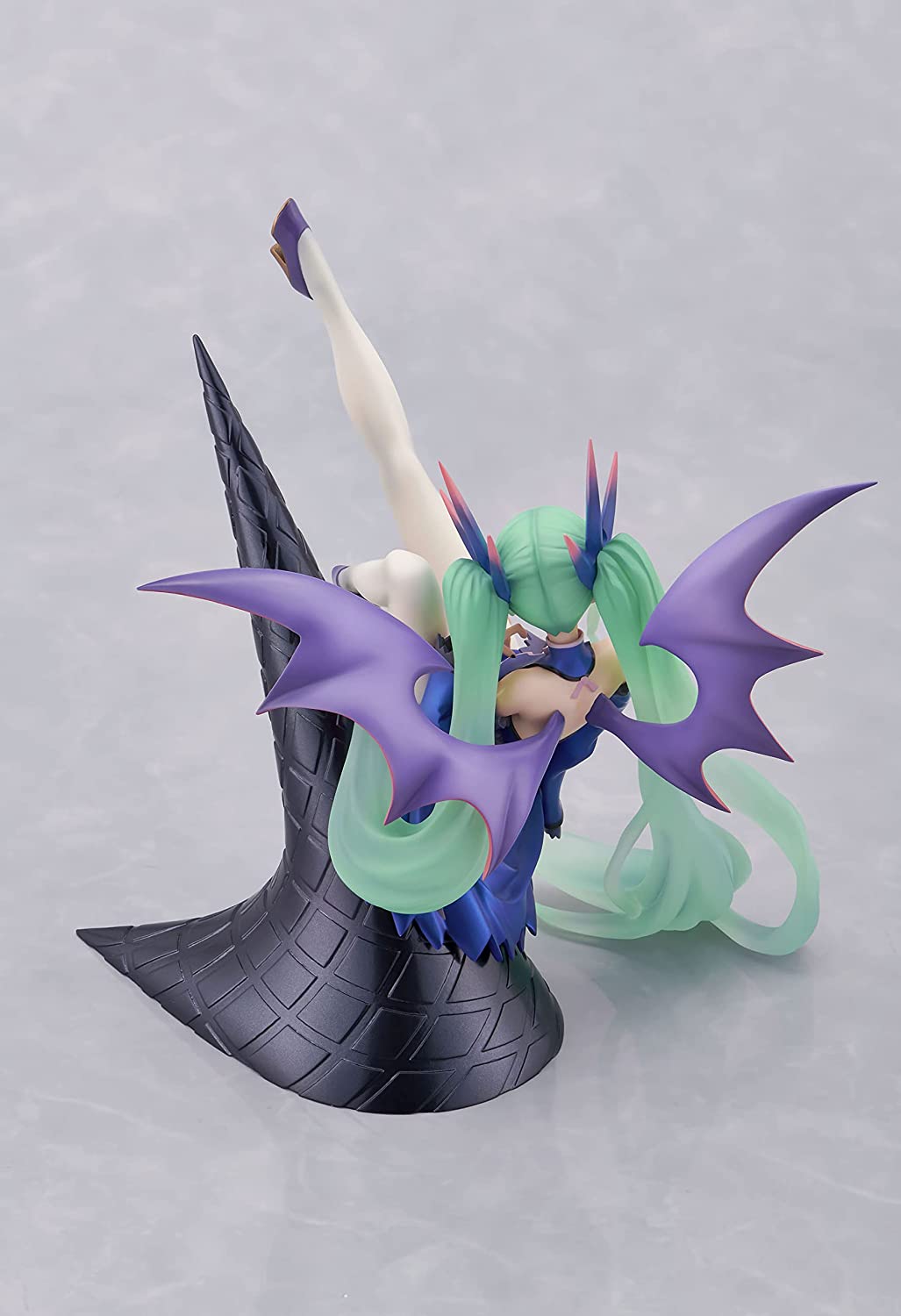 TENITOL Hatsune Miku Dark Complete Figure | animota